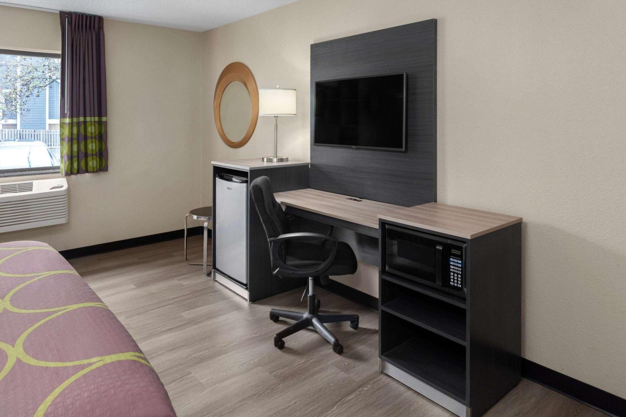 Super 8 By Wyndham Copley Akron Esterno foto
